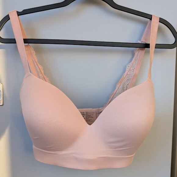 Soma Luxe Wireless Bra with Lace Back - Picture 1 of 5